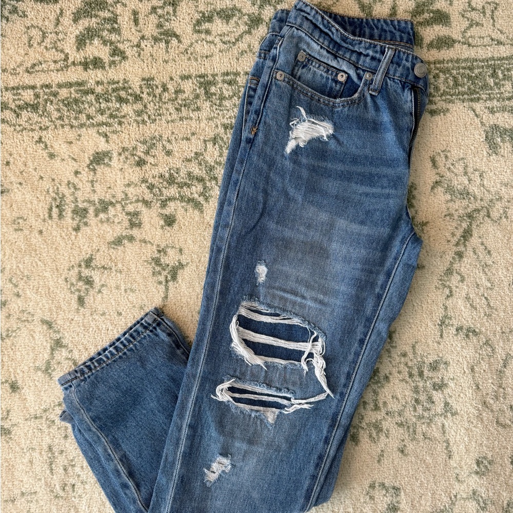 Aeropostale Boyfriend Distressed Jeans